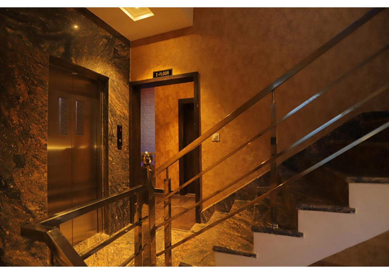 Hotel Raha Udajpur Zewnętrze zdjęcie